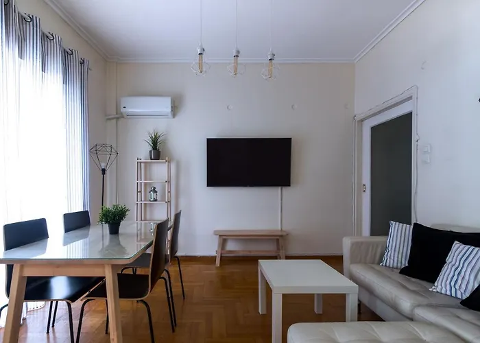 Beautiful 2Bd Near Historic Center Of